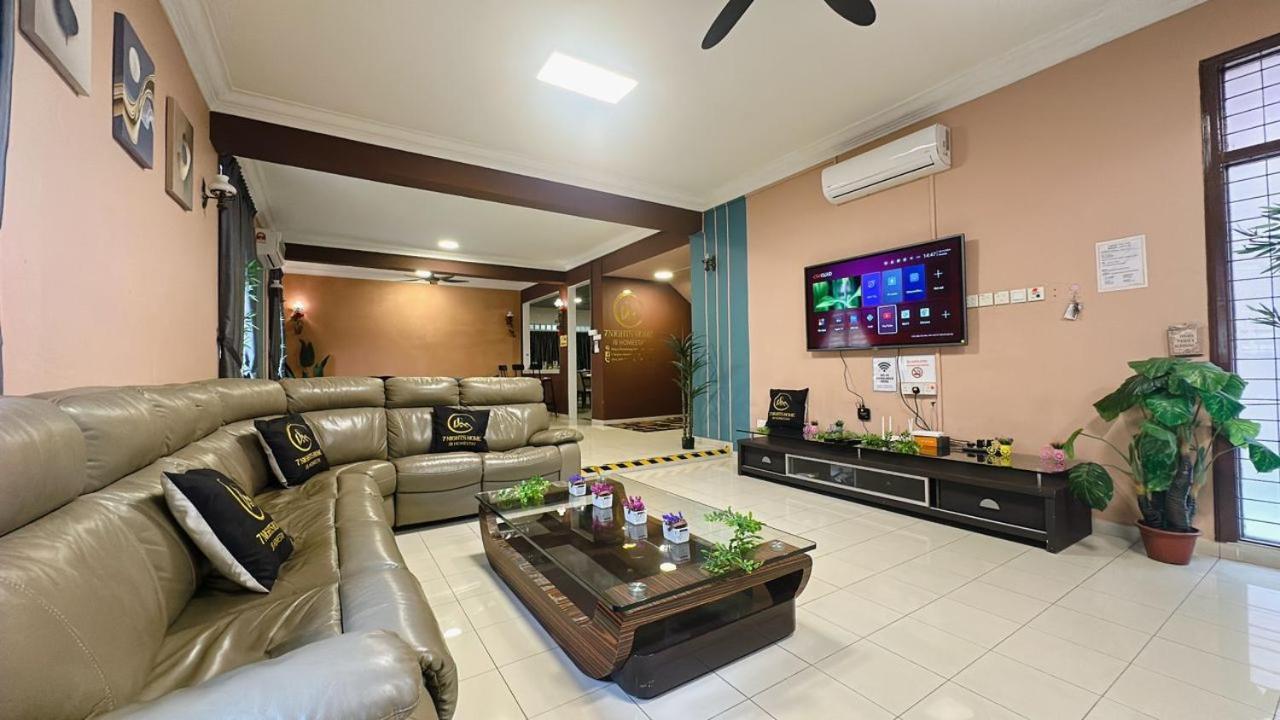 Rumah percutian B04 Modern Deluxe Johor Bahru